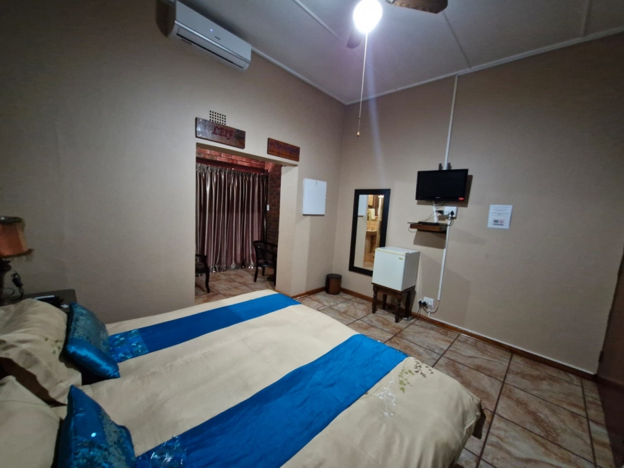 10 Bedroom Property for Sale in Kathu Northern Cape
